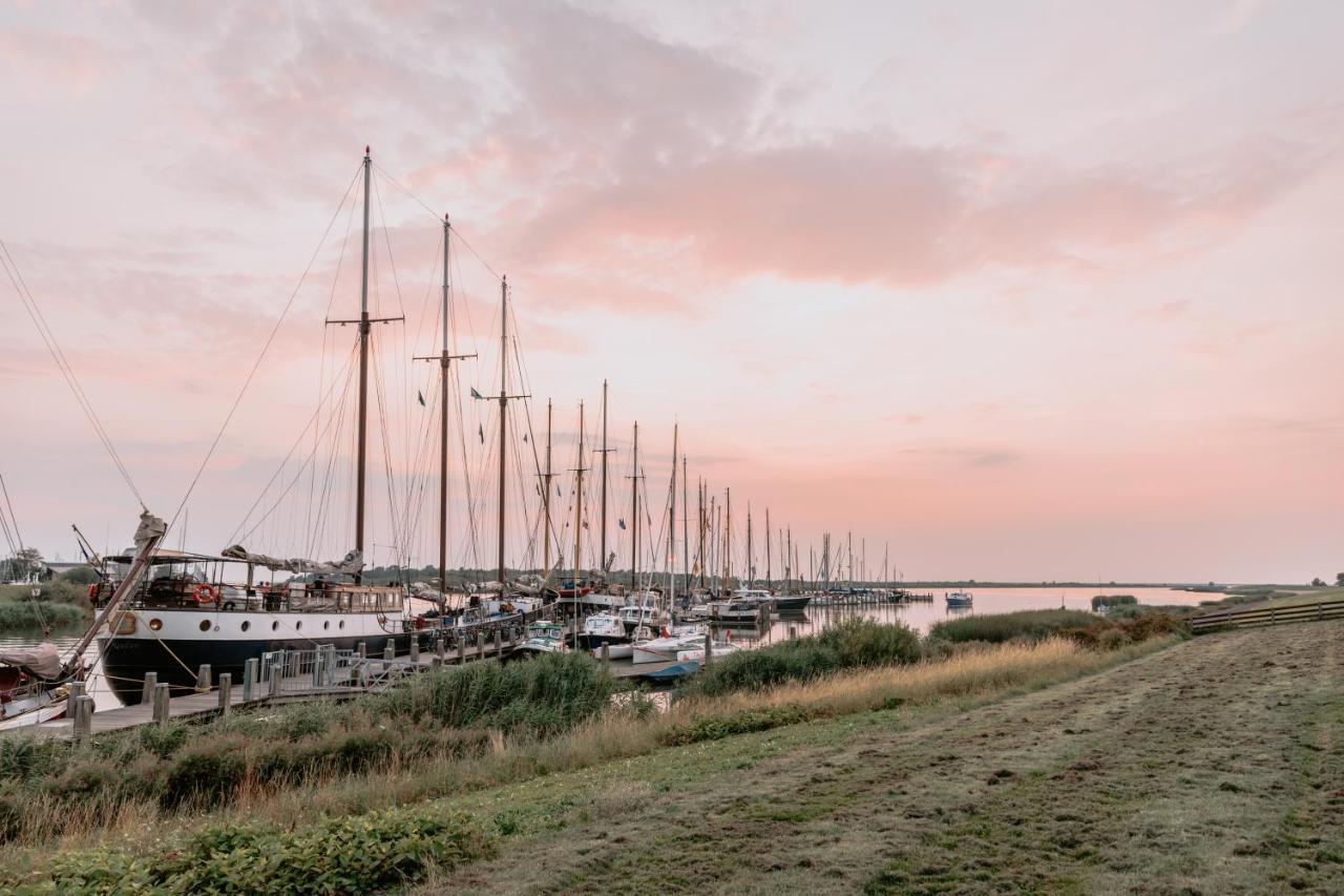 Stijlvol Appartement Op Strand มัคคุม ภายนอก รูปภาพ